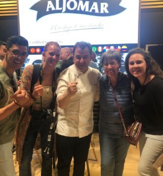 alumnos y profes del IES Alarcos en el 36 Salón Gourmets