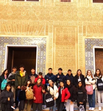 alumnos en excursión a Granada 2023