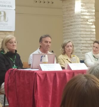 Acto 50 Aniversario promoción COU 1973-74 Instituto femenino de Ciudad Real