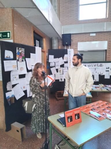 Presentación del libro de poemas de Miguel Bueno en IES Alarcos