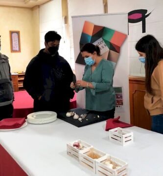Charla del ajo morado de las Pedroñeras