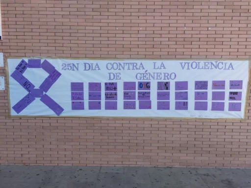 mural día internacional eliminación de violencia contra la mujer